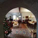 Casa Glicinias אובידוס
