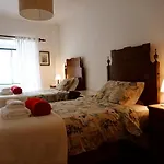 בית נופש Casa Glicinias אובידוס