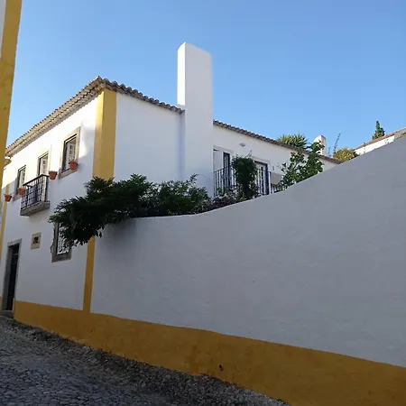 Casa Glicinias Όμπιδος