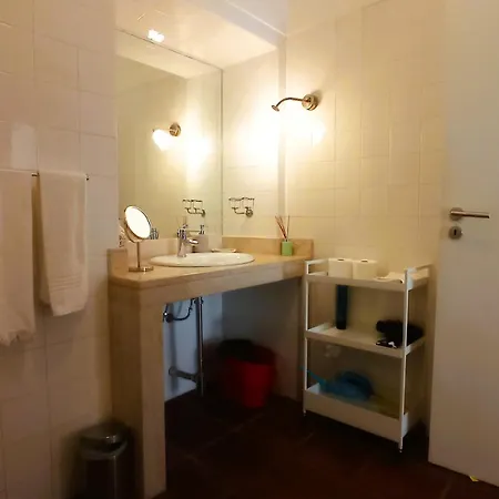 Casa Glicinias بيت للعطل *