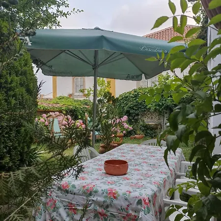 بيت للعطل Casa Glicinias Óbidos